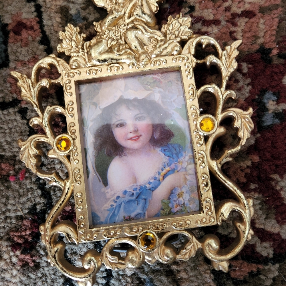 Vintage picture frames ornaments - Picture 5 of 8